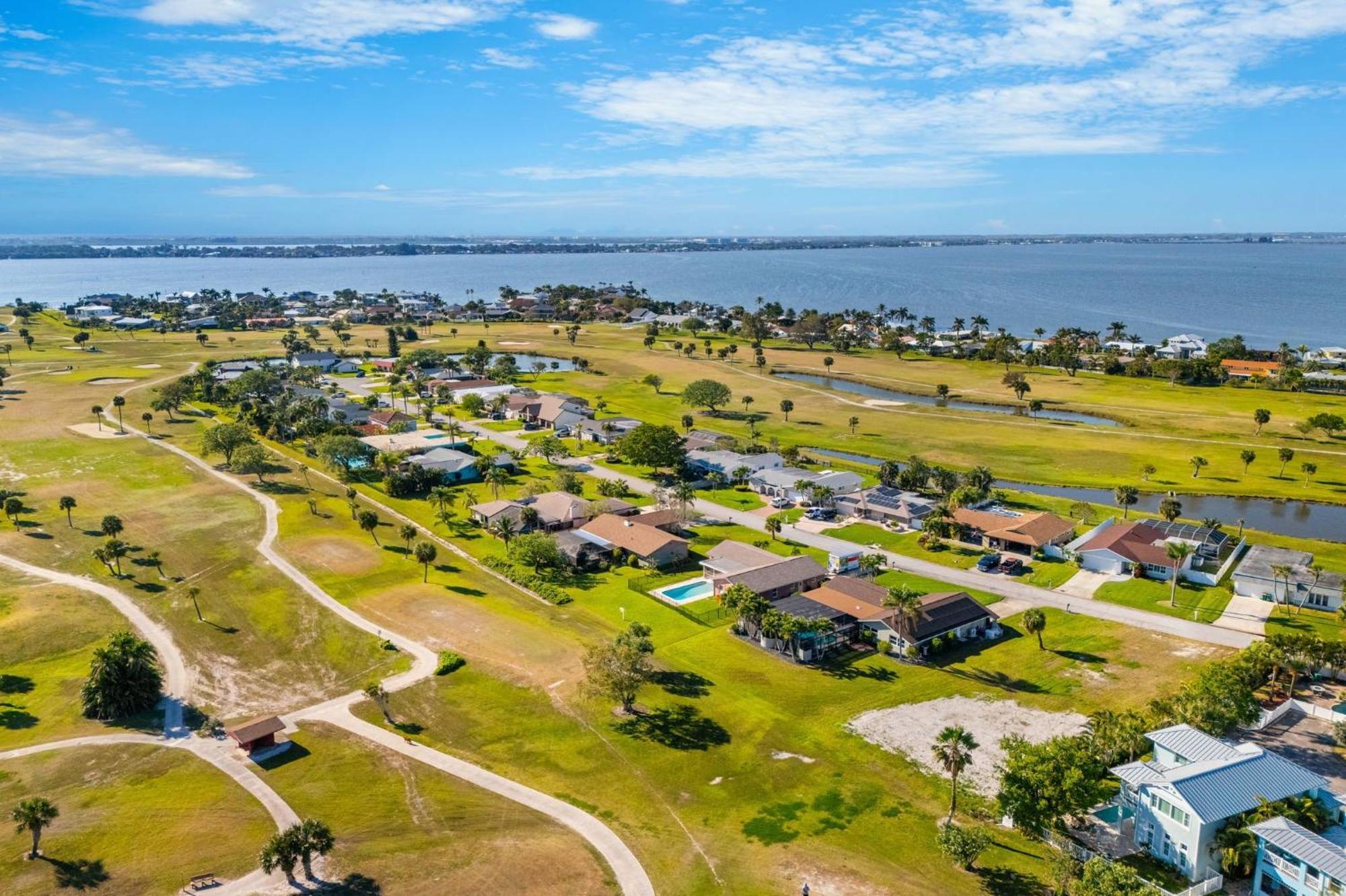 Villa 12 Fairway Drive Cocoa Beach Exterior foto
